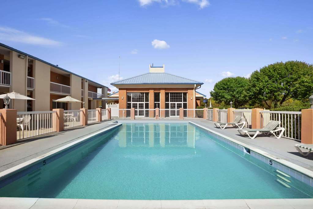 Baymont By Wyndham Warrenton Hotel Faciliteiten foto